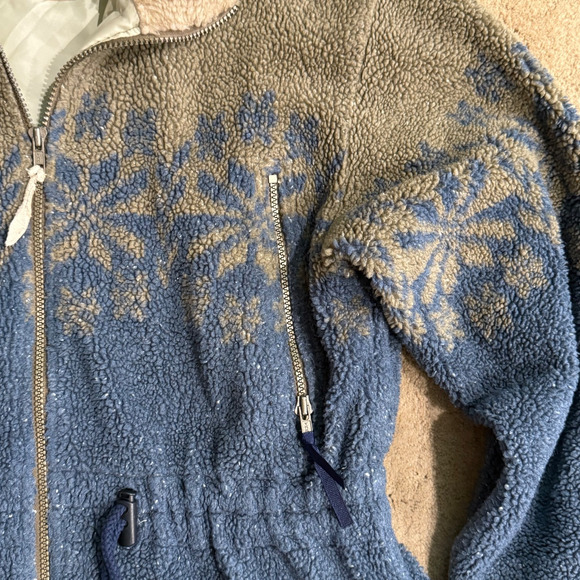 Vintage Woolrich Sherpa Jacket Womens Zip up Tan Blue Snowflakes Size M USA - Picture 8 of 8